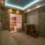 Carlina & Hotel 3*