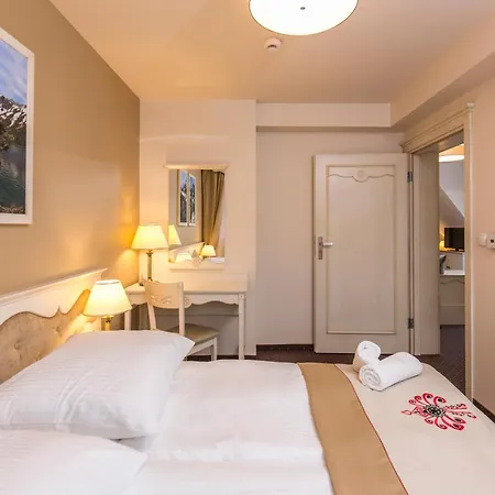 Carlina Hotel&spa 3*