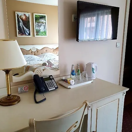 Carlina & Hotel 3*